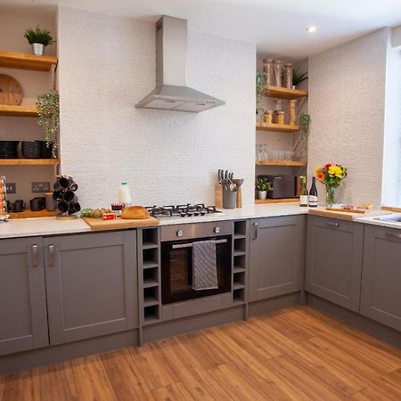 Oxford Street Grand Apartment- Free Evening Parking Southampton Exteriör bild