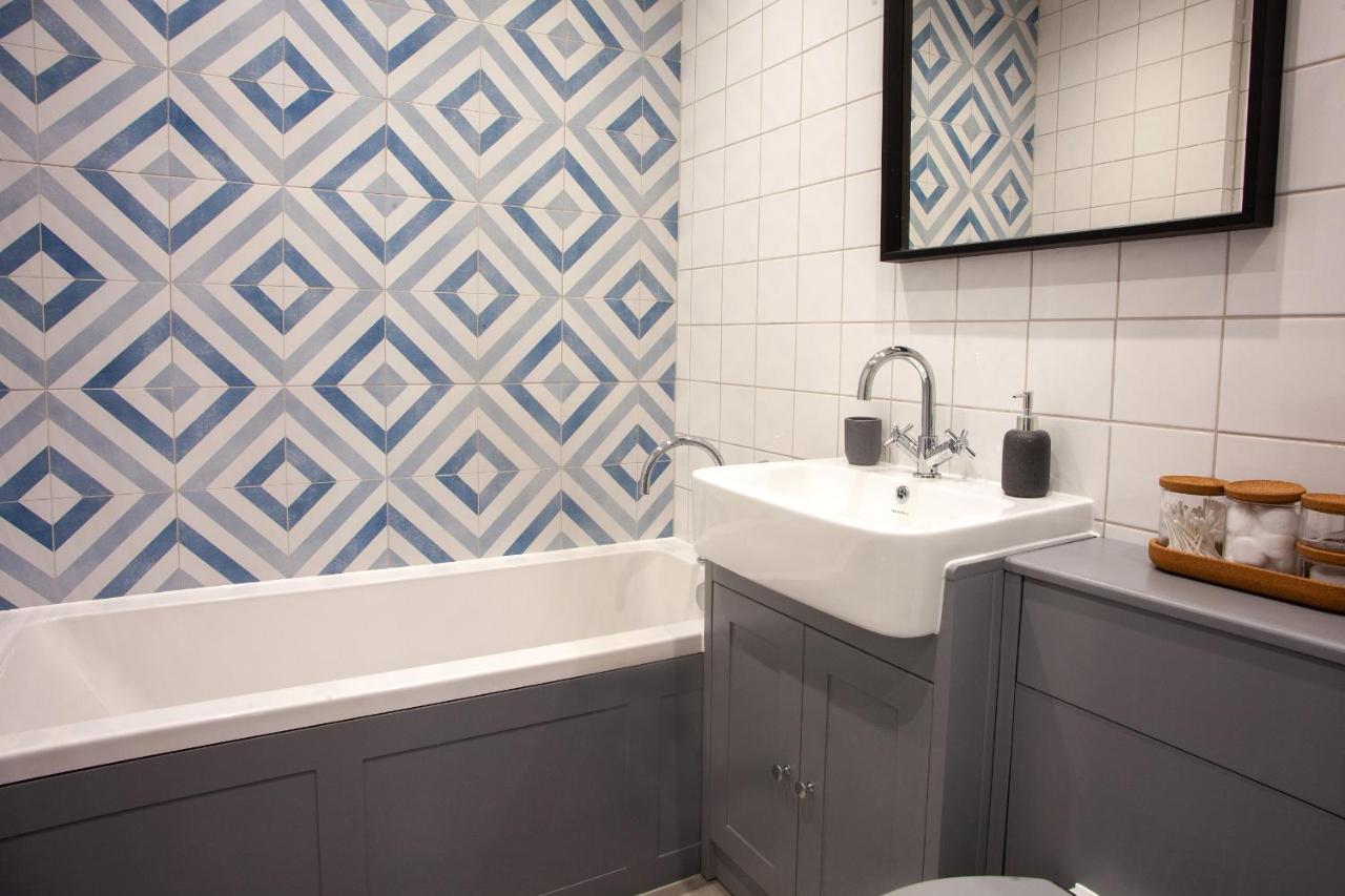 Oxford Street Grand Apartment- Free Evening Parking Southampton Exteriör bild